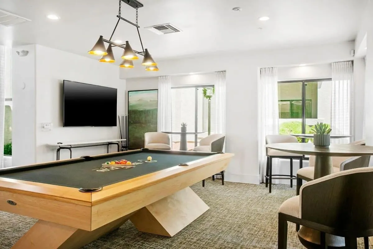 2Br Cozysuites At Kierland Commons With Pool #10 Scottsdale