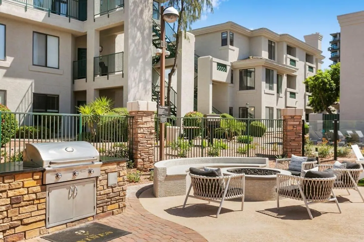 2Br Cozysuites At Kierland Commons With Pool #10 Scottsdale